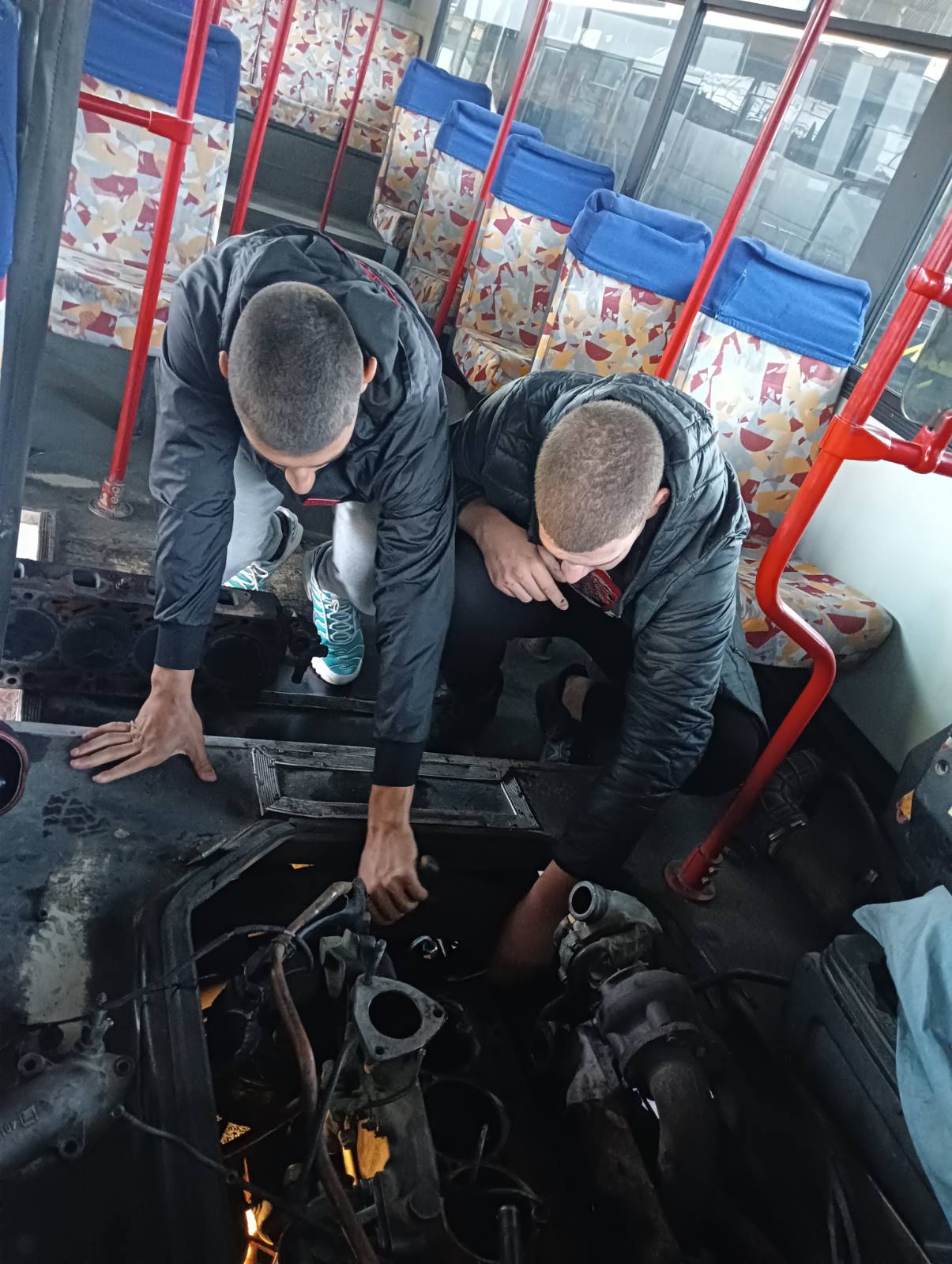 Модернизиране на ПОО - Дейност 8. Професионална подготовка чрез допълнителни практики в реална работна среда.